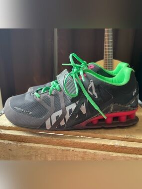 INOV-8 Women’s Lifting Shoes Size 9